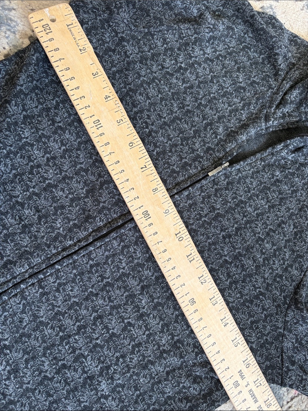ibex Charcoal Patterned merino wool Full-Zip Knit Jacket - Picture 6 of 7